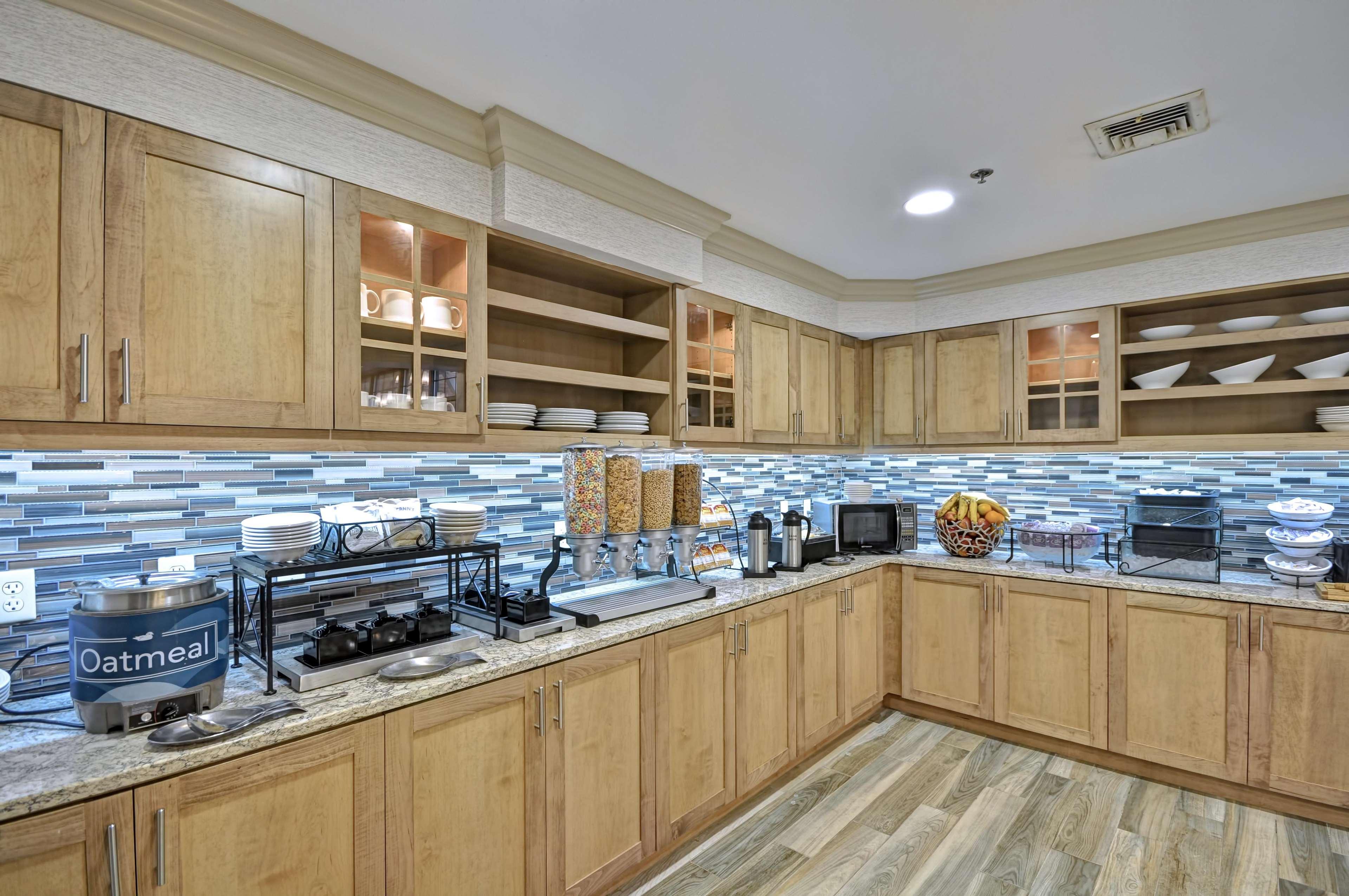 Homewood Suites By Hilton Boston - Peabody Εξωτερικό φωτογραφία