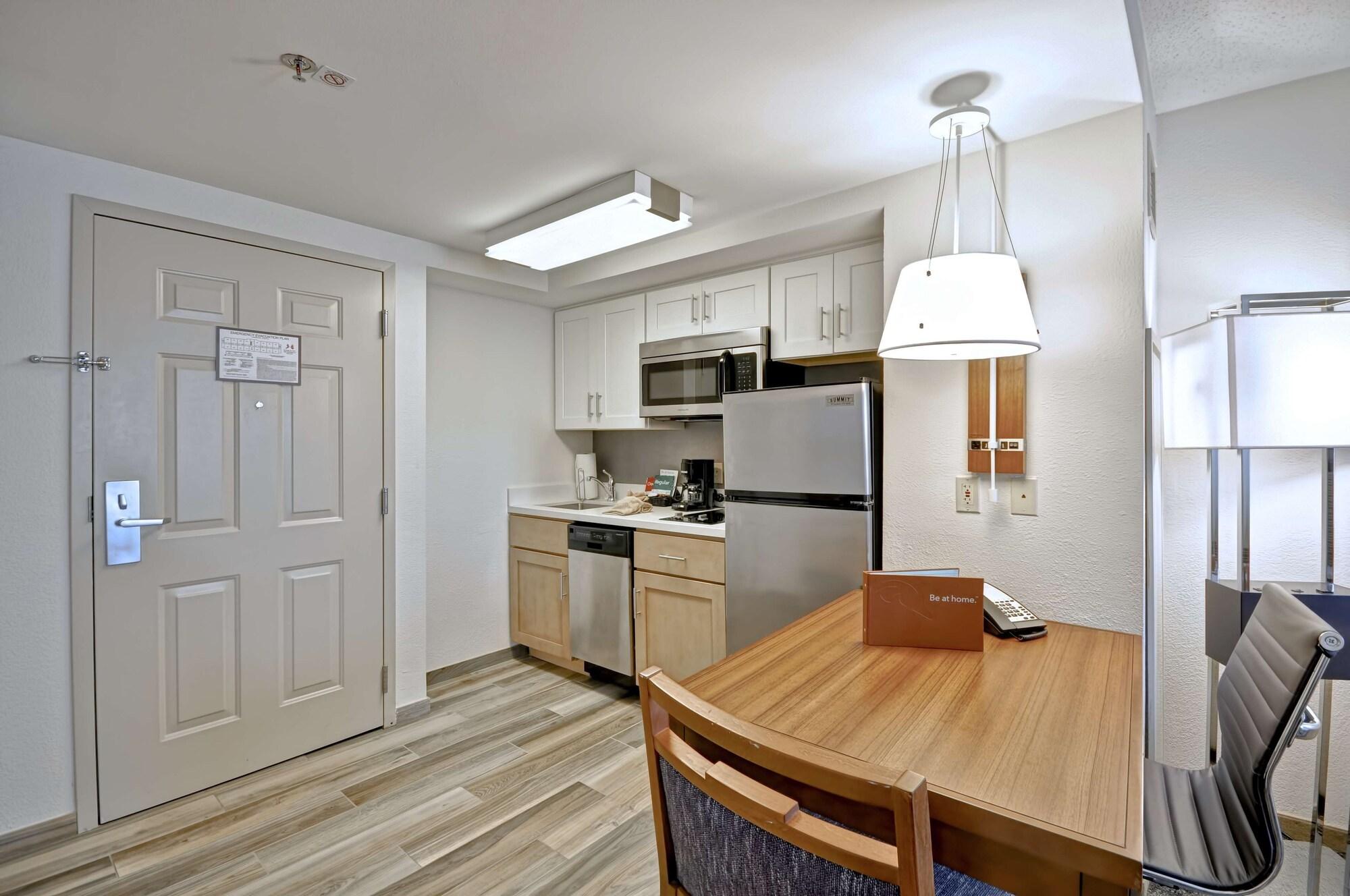 Homewood Suites By Hilton Boston - Peabody Εξωτερικό φωτογραφία