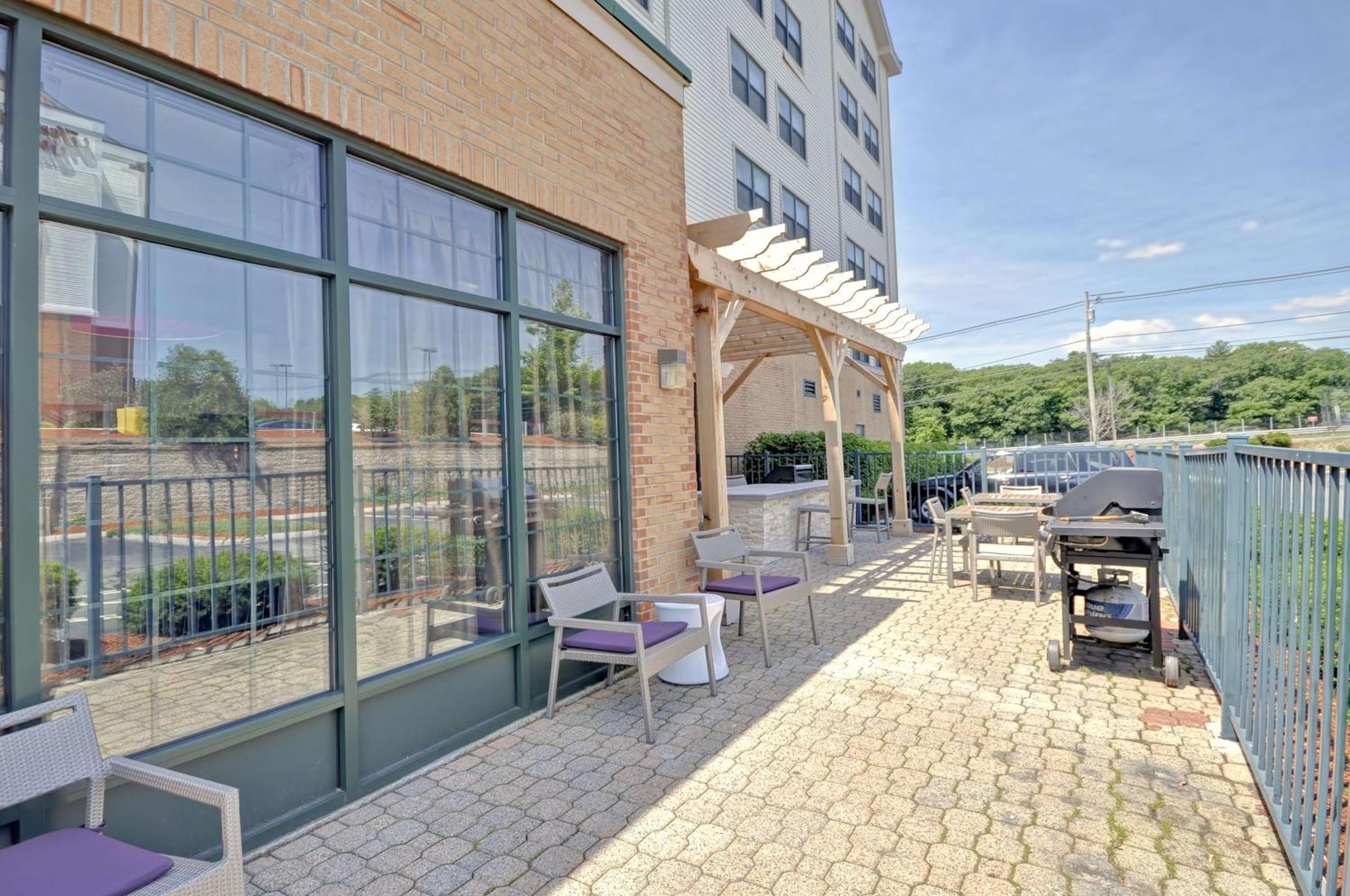 Homewood Suites By Hilton Boston - Peabody Εξωτερικό φωτογραφία